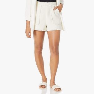 CINQ A SEPT Allen Boucle Short NWT Size 10